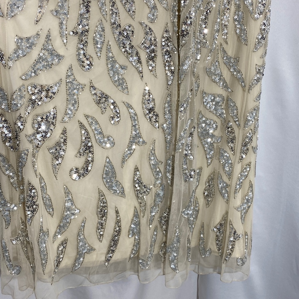 NWT Mac Duggal Silver Ivory Embellished Illusions Cap Sleeve Gown 5532 Size 8 - Picture 11 of 16